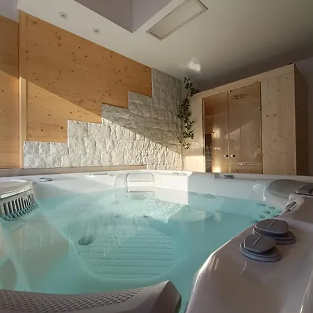 Apart Otel Tana Della Volpe 3*