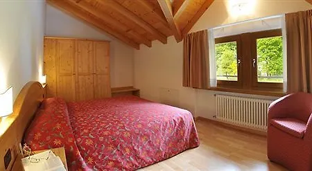 Apart Otel Tana Della Volpe Lavarone
